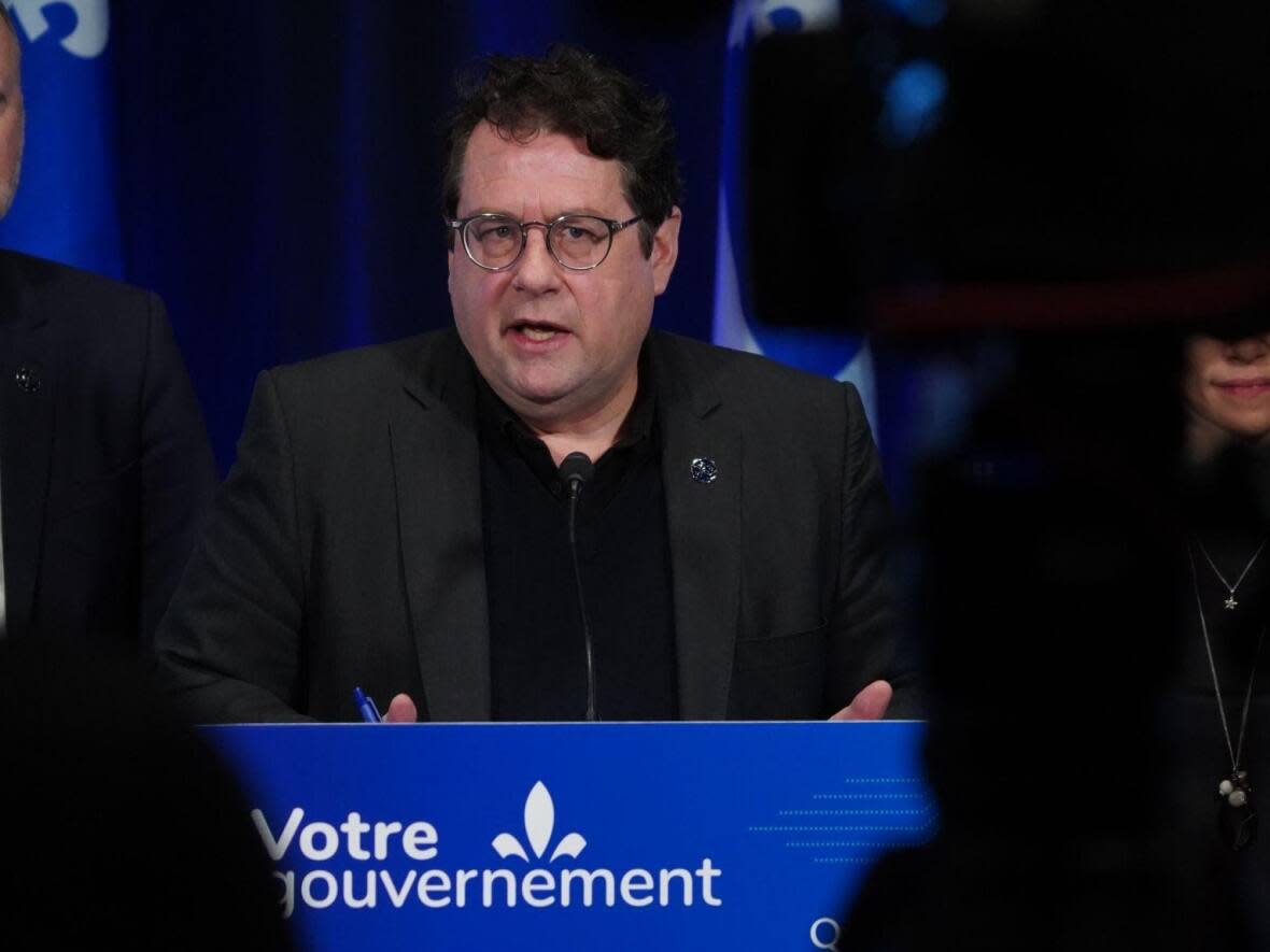 Quebec Education Minister Bernard Drainville presents his priorities to tackle problems plaguing the province's education system.  (Sylvain Roy Roussel/Radio-Canada - image credit)