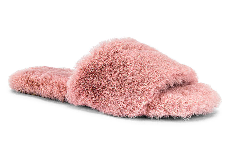 pink, slides, furry, raye