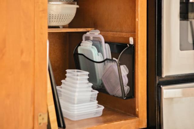 I Finally Found a Smart Way to Store Food Container Lids, and It's  Unexpectedly Perfect