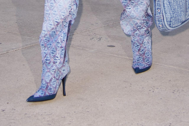 Dua Lipa Stuffed Her Baggy Jeans Into Glossy Croc-Embossed Boots