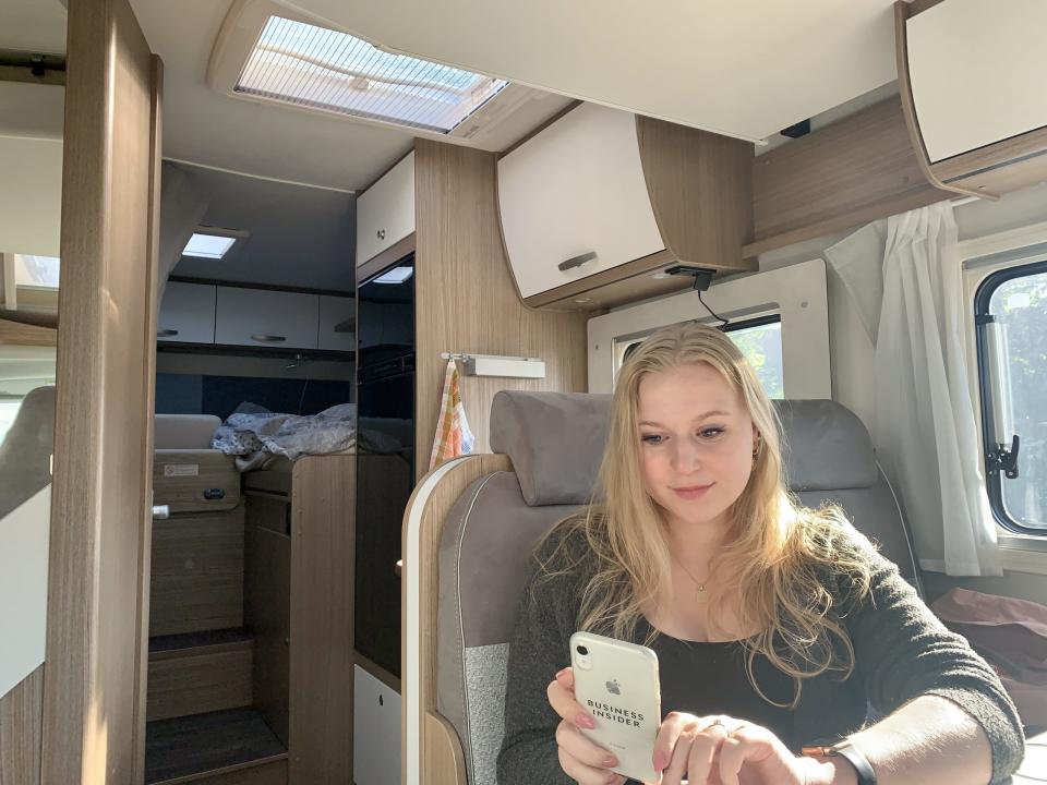 Business Insider Redakteurin Hendrikje Rudnick im Carado Wohnmobil. - Copyright: Hendrikje Rudnick