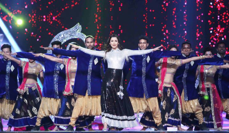 Bollywood thanks the Police department for their service at the Umang Mumbai Police Show