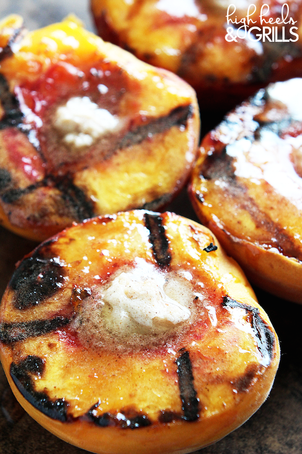 Cinnamon Sugar Grilled Peaches