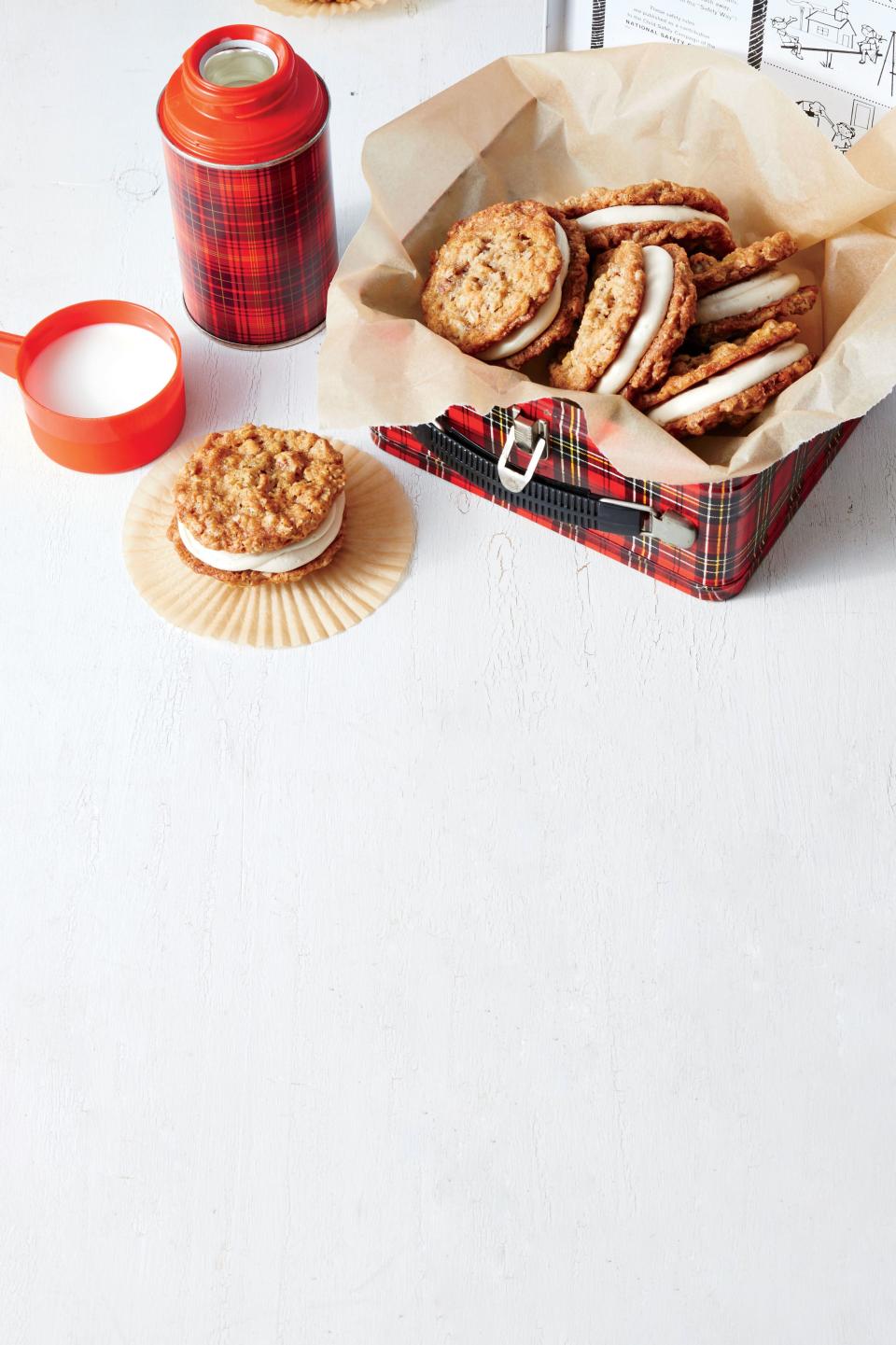 Oatmeal-Caramel Cream Pies