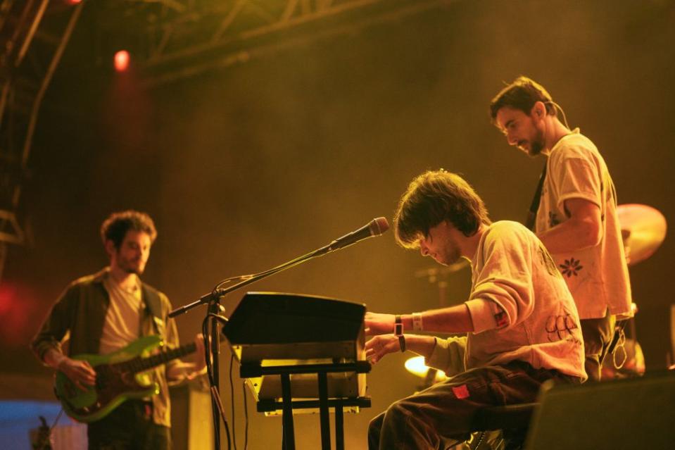 alex g clockenflap