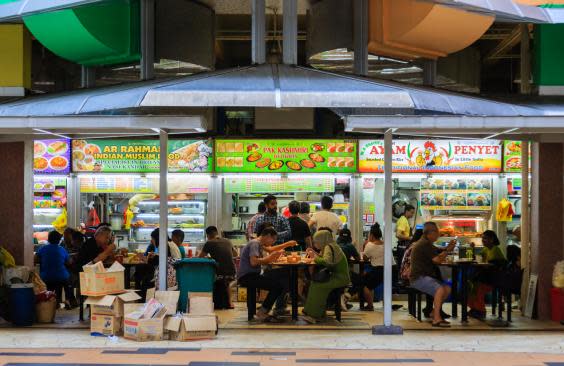 Tekka Centre food court in Singapore’s Little India (istock)