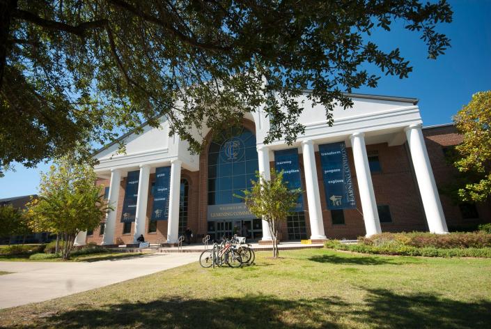 The Learning Commons building on Tallahassee Community College's campus.