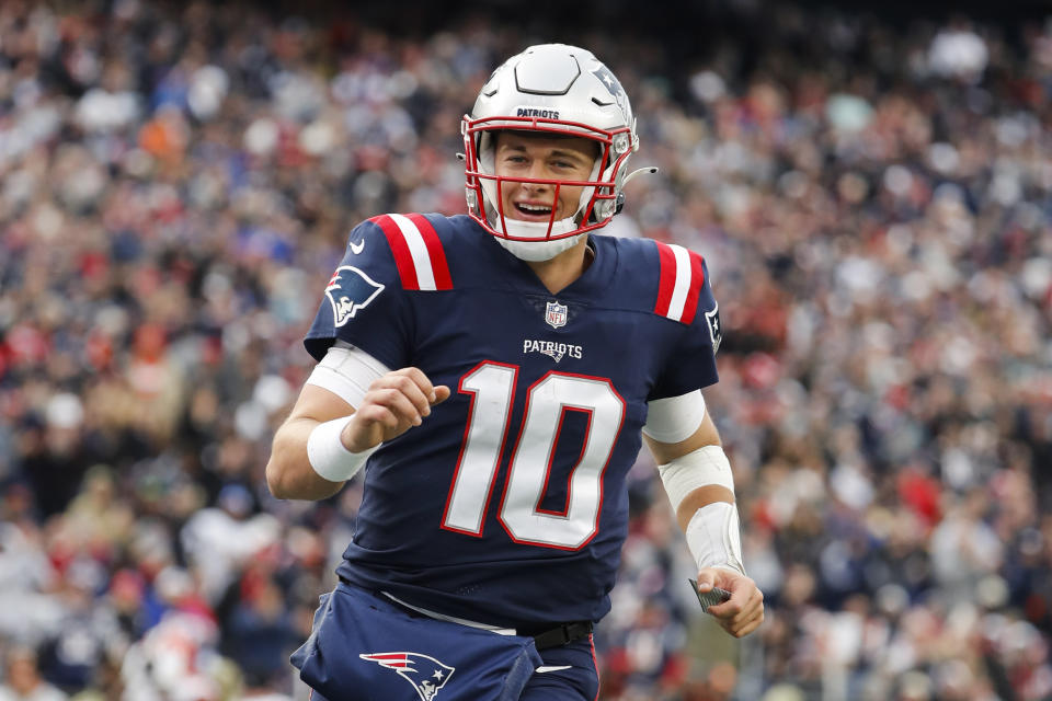 New England Patriots quarterback Mac Jones has played well during a four-game winning streak. (Winslow Townson/AP Images for Panini)