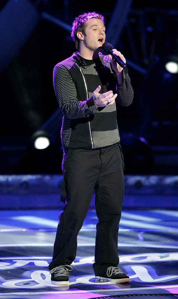 Blake Lewis performs as one of the top 10 contestants on the 6th season of American Idol.