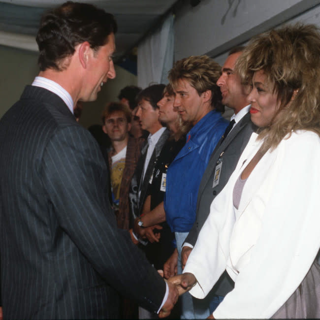 Carlos III honra a Tina Turner con un tributo musical en el Palacio de Buckingham credit:Bang Showbiz