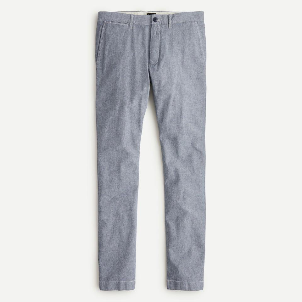 484 Slim-Fit Chino Pant in Stretch Chambray