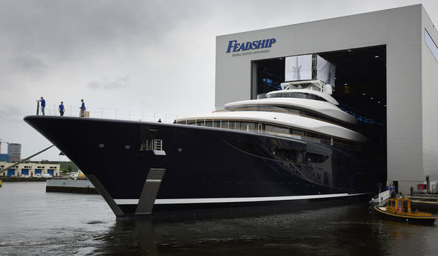 World's First Hydrogen-Powered Superyacht ‘Ordered By Bill Gates’ Goes On Sale For £515 million