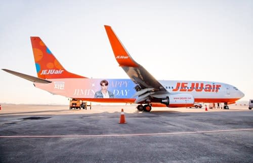 The customised plane to celebrate Jimin's 26th birthday on Oct 13