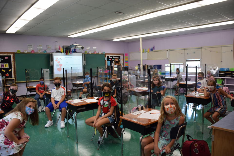 Joy Giangrande’s third grade class at Mandalay Elementary School in Wantagh was excited to get back to school on opening day. (Courtesy of Wantagh School District.)