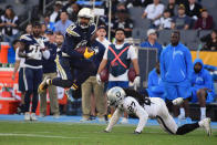 <p>during the of the game at StubHub Center on December 31, 2017 in Carson, California. </p>