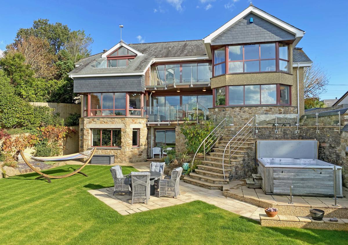 This is What The UK's Dream Home Looks Like, Says Rightmove