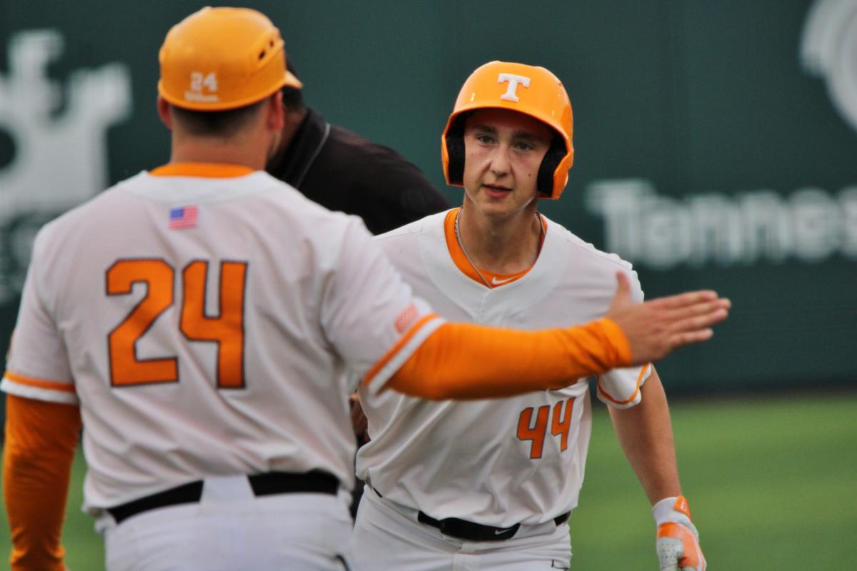 Tennessee baseball: Vols picked to win SEC Eastern Division in