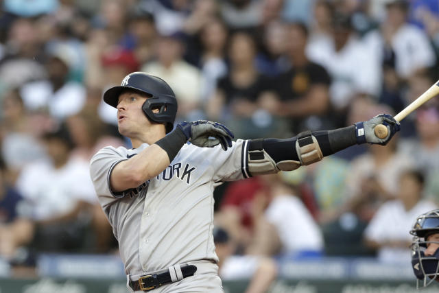 Yankees come back to beat Mariners, 5-4