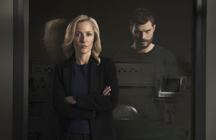 Gillian Anderson as Stella Gibson and Jamie Dornan as Paul Spector in 'The Fall' (Photos: Netflix)