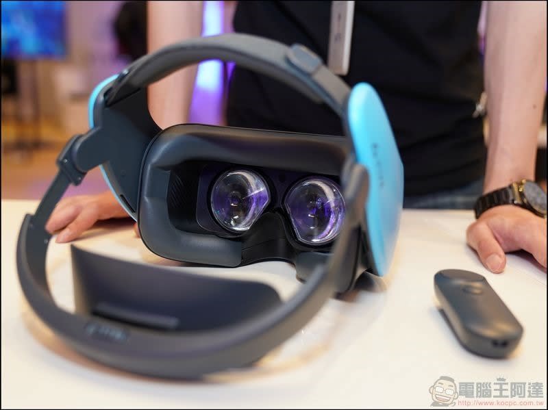 Vive Focus 動手玩 免插線、不需電腦、無限空間的 VR 體驗