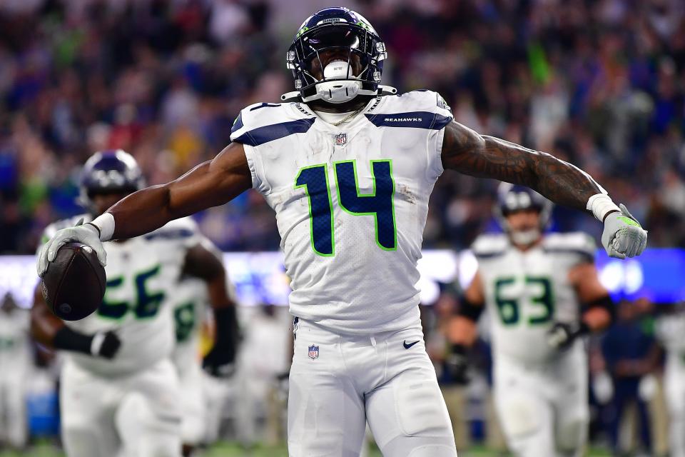 Will DK Metcalf and the Seattle Seahawks beat the Carolina Panthers in NFL Week 14?