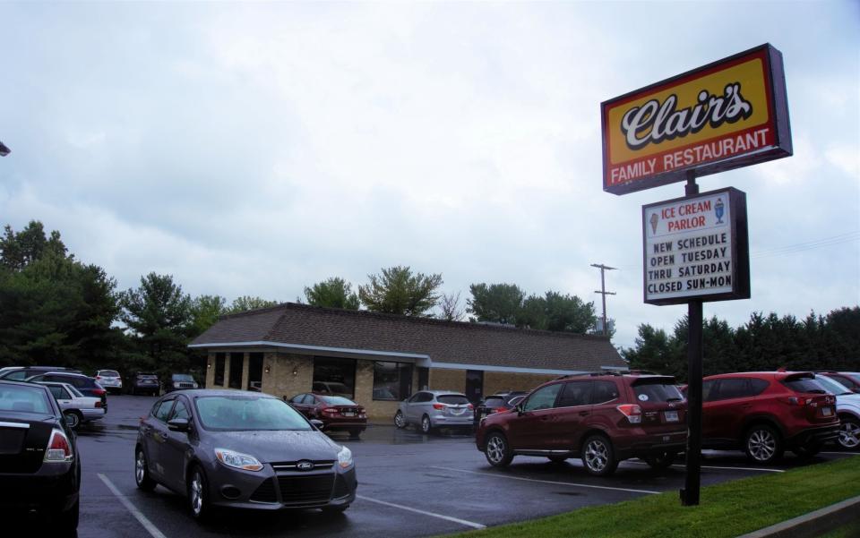 Clair's Family Restaurant, packed with cars during their final week of business on Wednesday, Sept. 22, 2021.