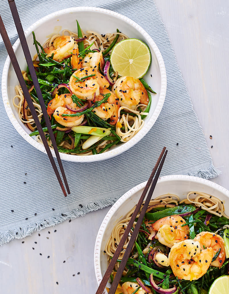 Nouilles soba aux crevettes