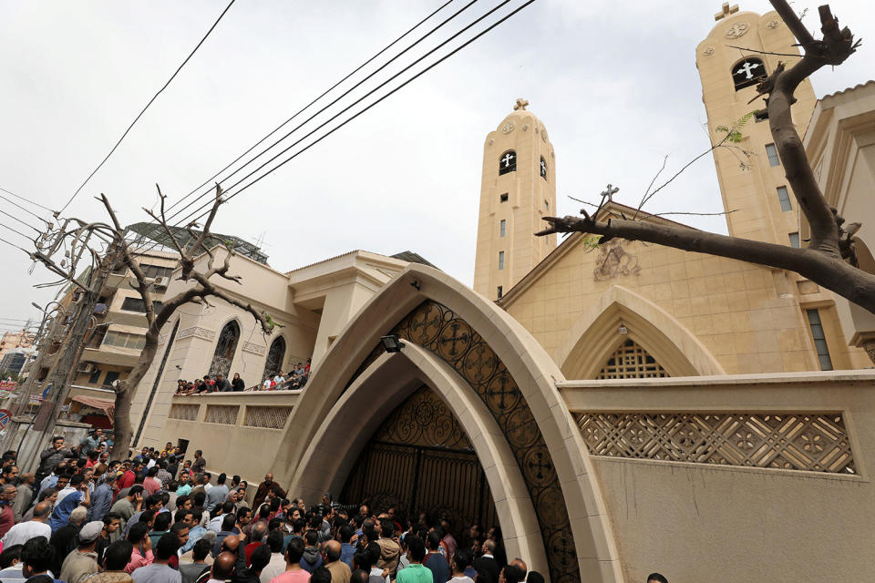 ISIS claims responsibility for Egyptian church attacks