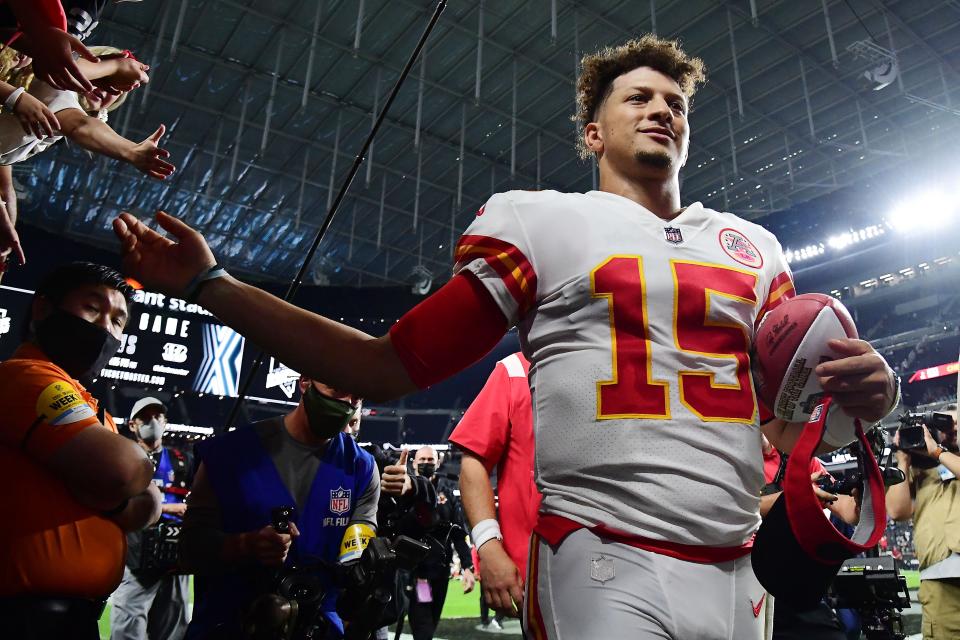 Chiefs quarterback Patrick Mahomes celebrates after Sunday's win over the Raiders.