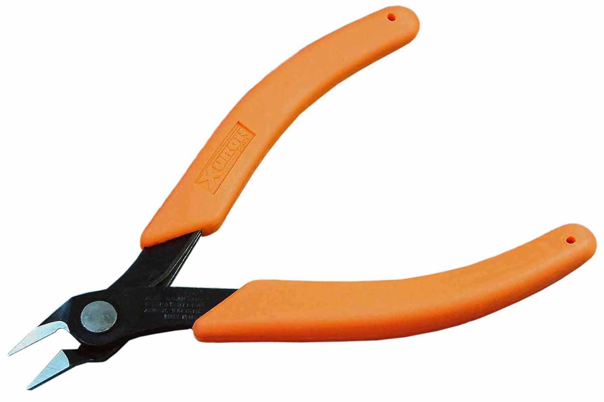 01525-002A-Xuron-410-Micro-Shear-Flush-Cutters