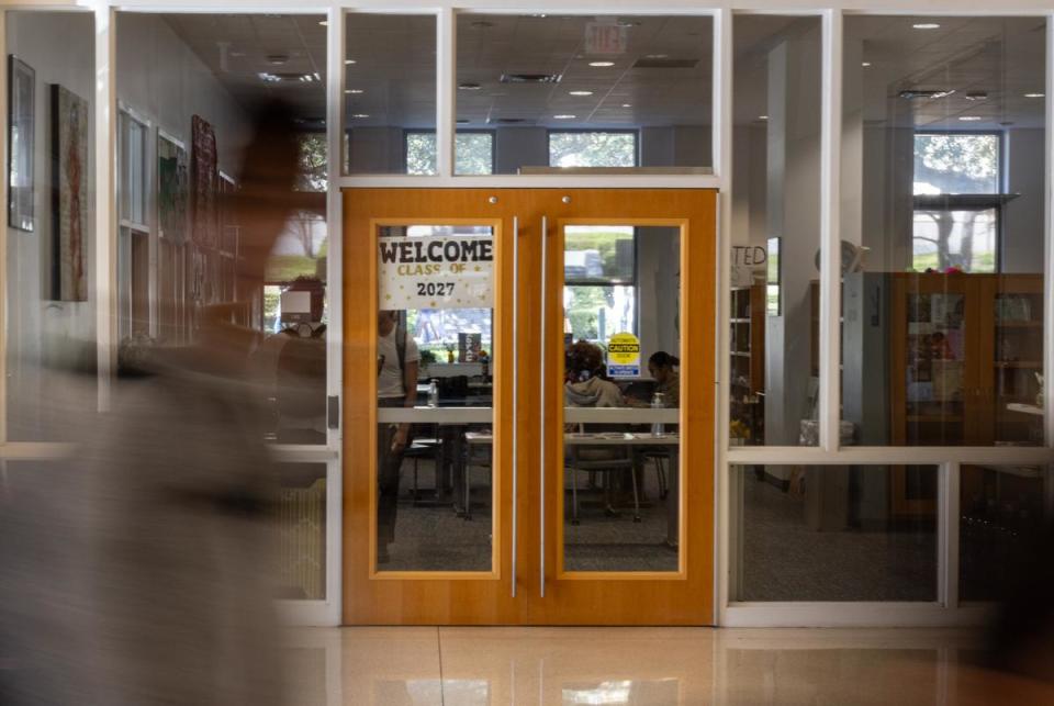 Students walk past the former Multicultural Engagement Center during a passing period on Feb. 20, 2024.