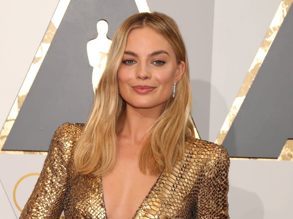 Margot Robbie darf wieder auf "Fluch der Karibik" hoffen. (Bild: Kathy Hutchins/Shutterstock.com)