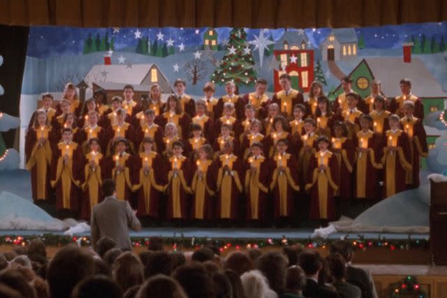 <p>Disney+</p> Kate Hudson appeared in 'Home Alone 2' as part of a children's choir
