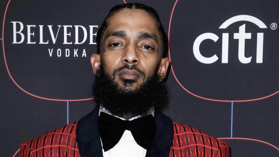 <p>Rapper Nipsey Hussle, who was shot outside his clothing store in Los Angeles on Sunday, has died. He was 33. According to our sources, the rapper’s baby mama has been informed of his death and has been making the rounds calling friends and family. We’re told everyone close to him is understandably shaken by the […]</p> <p>The post <a rel="nofollow noopener" href="https://theblast.com/nipsey-hussle-dead/" target="_blank" data-ylk="slk:Nipsey Hussle Dead at 33 After Being Shot in Los Angeles;elm:context_link;itc:0;sec:content-canvas" class="link ">Nipsey Hussle Dead at 33 After Being Shot in Los Angeles</a> appeared first on <a rel="nofollow noopener" href="https://theblast.com" target="_blank" data-ylk="slk:The Blast;elm:context_link;itc:0;sec:content-canvas" class="link ">The Blast</a>.</p>