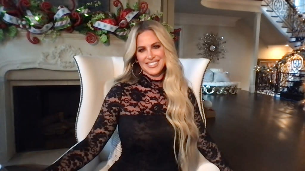 Kim Zolciak appears on MTV's The Surreal Life.