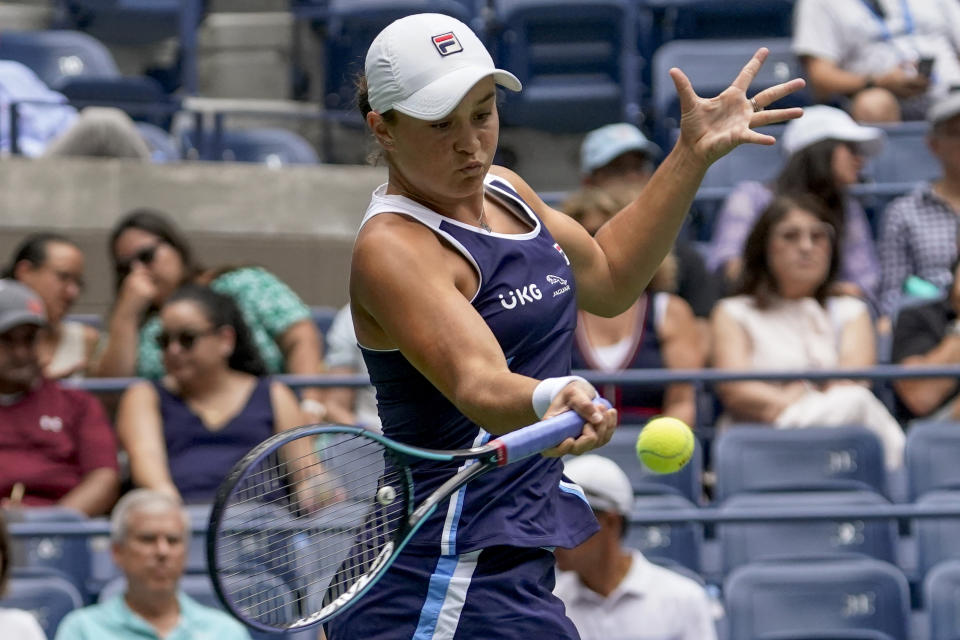 Ashleigh Barty, of Australia, returns a shot to Vera Zvonareva, of Russia, during the first round of the US Open tennis championships, Tuesday, Aug. 31, 2021, in New York. (AP Photo/John Minchillo)