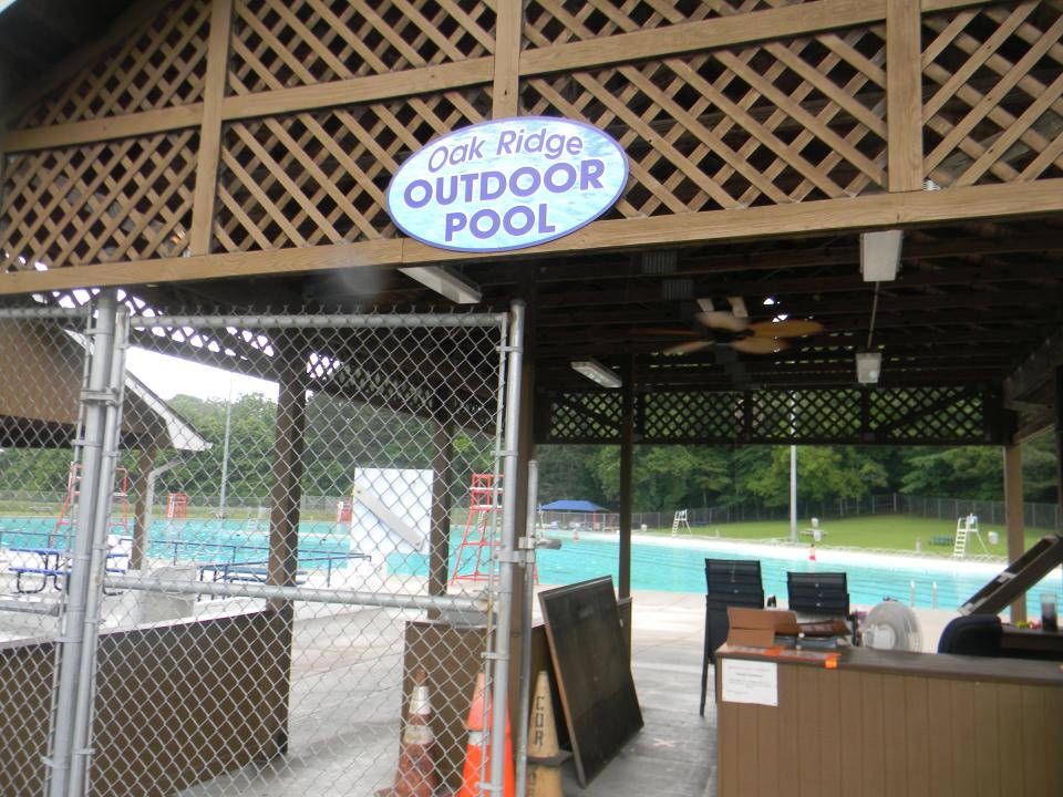 Pictured is the the entrance to Oak Ridge Outdoor Pool.