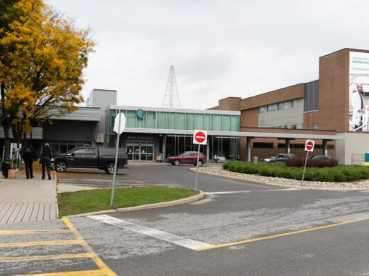 Inaccessible medical records, inoperable equipment, defective backup phones and pagers, and poor communication from administrators plagued the QCH for nearly 20 hours in early September when a 'code grey' was declared, internal records obtained through a Freedom of Information request show. (Jean Delisle/CBC - image credit)