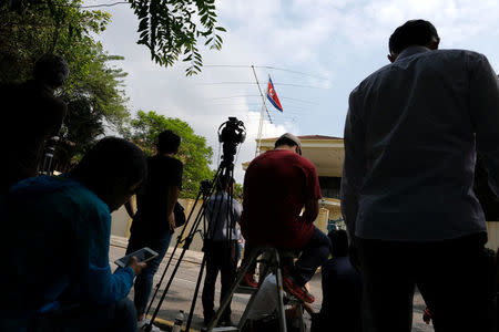 Members of the media gather in front of the North Korea embassy, following the murder of Kim Jong Nam, in Kuala Lumpur, Malaysia, February 23, 2017. REUTERS/Athit Perawongmetha