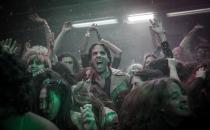 <p>Laut, wild und sexy: "Vinyl" setzte mit rund zehn Millionen Dollar pro Folge der Rockszene der 70er-Jahre ein furioses Denkmal. Allerdings kam die von Martin Scorsese, Terence Winter und Mick Jagger produzierte Serie nicht über die erste Staffel hinaus. Für Plattenboss Richie Finestra (Bobby Cannavale) hatte es sich schnell ausgetanzt. (Bild: HBO / Warner)</p> 