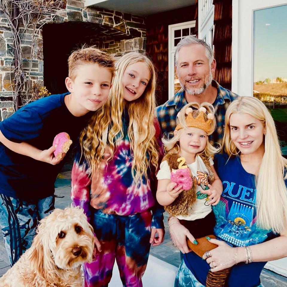 <p>Jessica Simpson and Eric Johnson's daughter <a href="https://people.com/parents/jessica-simpson-welcomes-daughter-birdie-mae-eric-johnson/" rel="nofollow noopener" target="_blank" data-ylk="slk:Birdie Mae;elm:context_link;itc:0;sec:content-canvas" class="link ">Birdie Mae</a> turned 2 on March 19.</p>