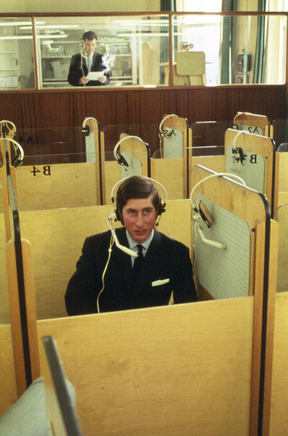 PRINCE CHARLES AT THE UNIVERSITY COLLEGE OF WALES, ABERYSTWYTH IN THE LANGUAGE LABOROTARY   (Photo by PA Images via Getty Images)