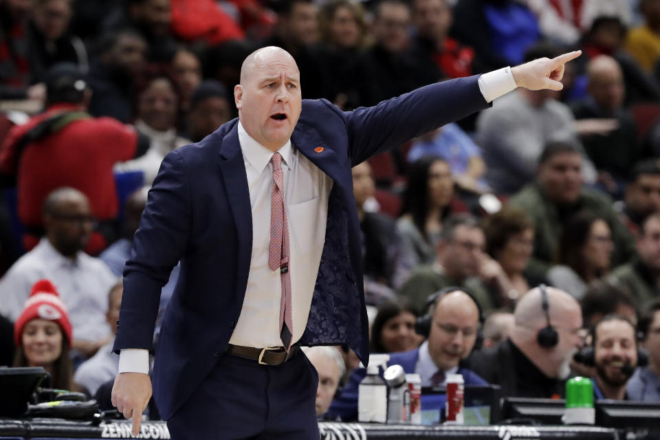 Chicago Bulls head coach Jim Boylen points as he calls his team during the first half of an NBA basketball game against the Minnesota Timberwolves in Chicago, Wednesday, Jan. 22, 2020. (AP Photo/Nam Y. Huh)