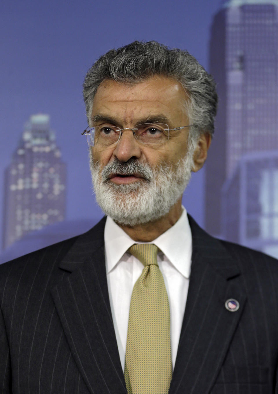 FILE-In this Oct. 15, 2013 file photo, Cleveland Mayor Frank Jackson speaks during a briefing in Cleveland. Having fallen short twice recently, Ohio is making a big push to land the 2016 Republican National Convention with three cities bidding as finalists, eager to reassert its Midwestern political clout to a party that may be slowly moving away from it. The three cities, Cincinnati, Cleveland and Columbus, are among eight initial finalists for the GOP convention, the most from Ohio in a single year in recent memory. (AP Photo/Tony Dejak, File)