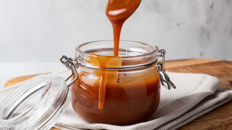 homemade salted caramel sauce