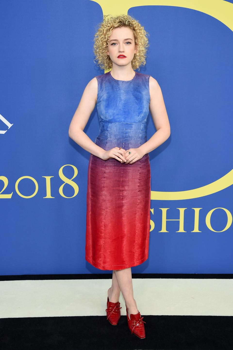 Julia Garner in Sies Marjan