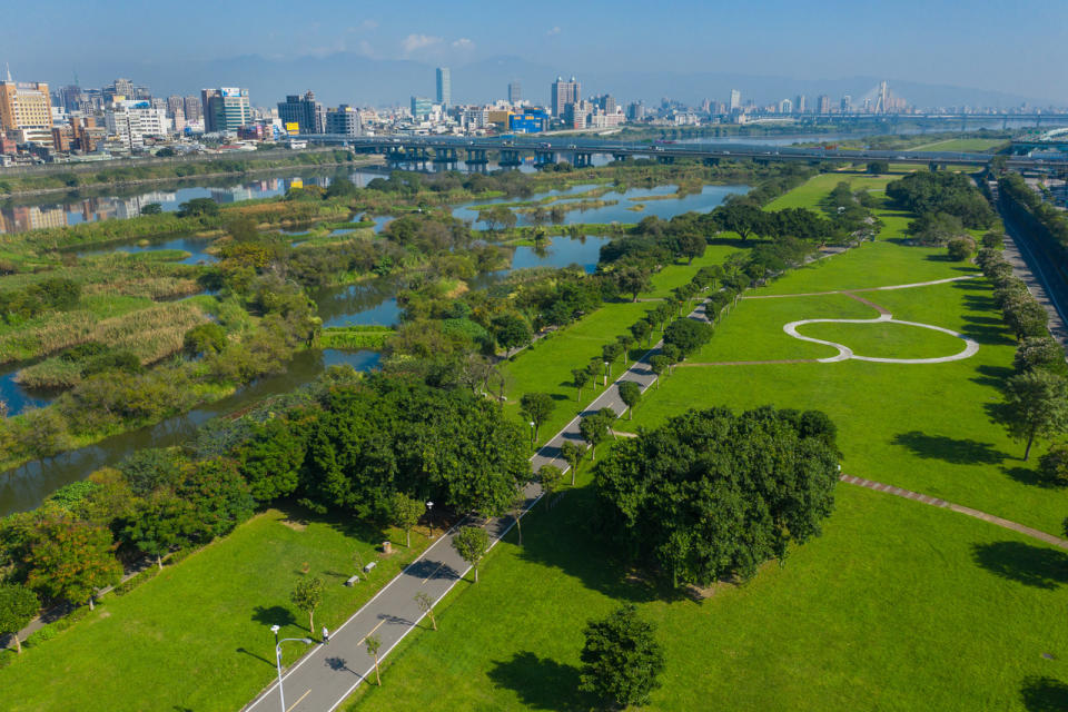 ▲江翠北側重劃區為近期新北市推案重鎮，近板橋市區且具水岸景觀。（圖／信義房屋提供）