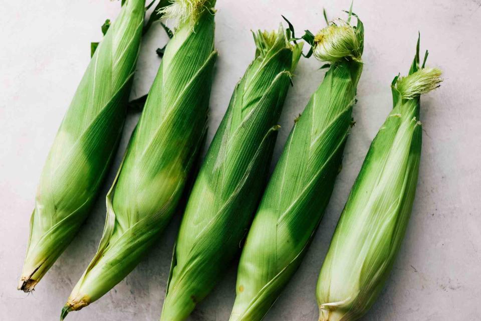 fresh ears of corn