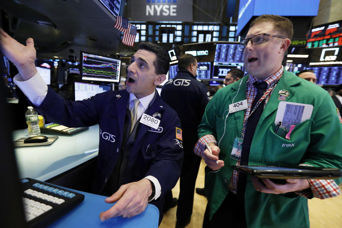 Stocks close higher to end another strong month: Stock market news today - Yahoo Finance