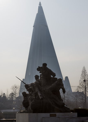 18 Ryugyong Hotel